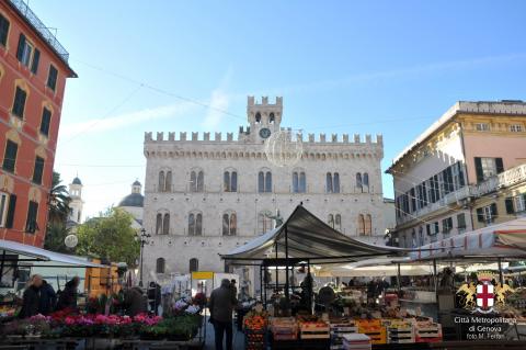 Chiavari: vista Piazza Mazzini