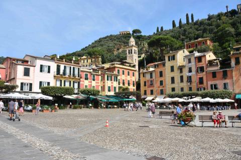 Portofino, Piazza Martiri dell'Olivetta 1