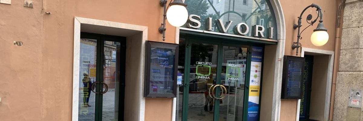 Sala cinematografica Sivori, ubicata in Genova – Salita di Santa Caterina civico 54R – piano S1 – T